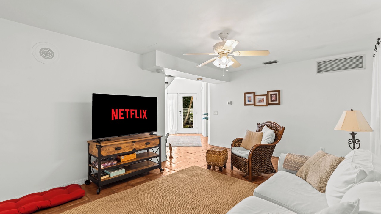 Photo of Livingroom in Summerplace