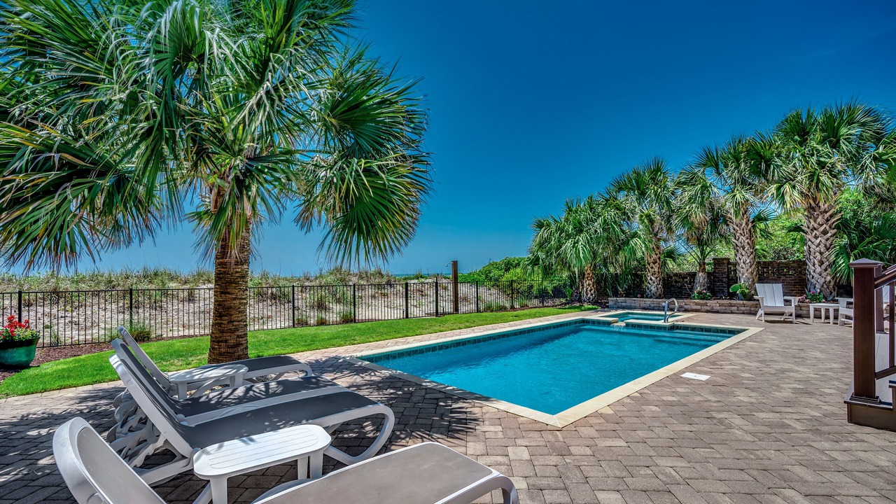 Photo of Outdoor in Long Bay Estates