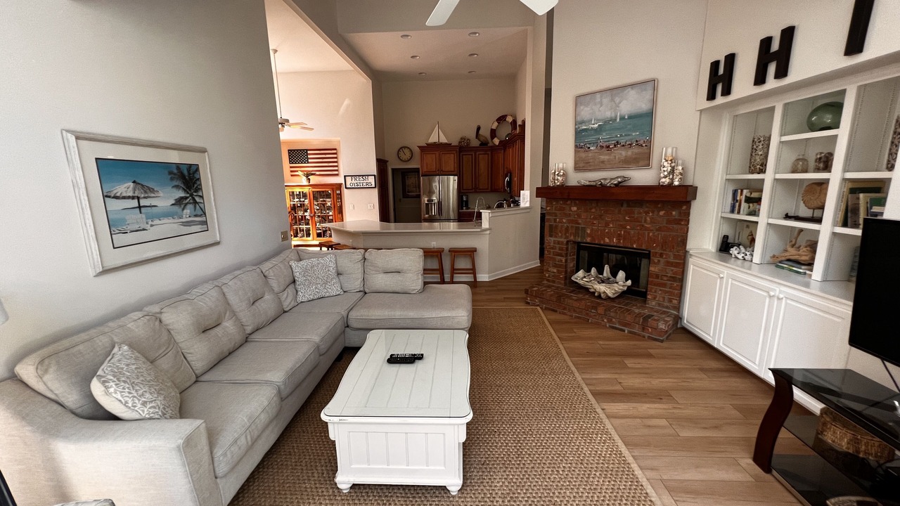 Photo of Livingroom in Heritage Woods