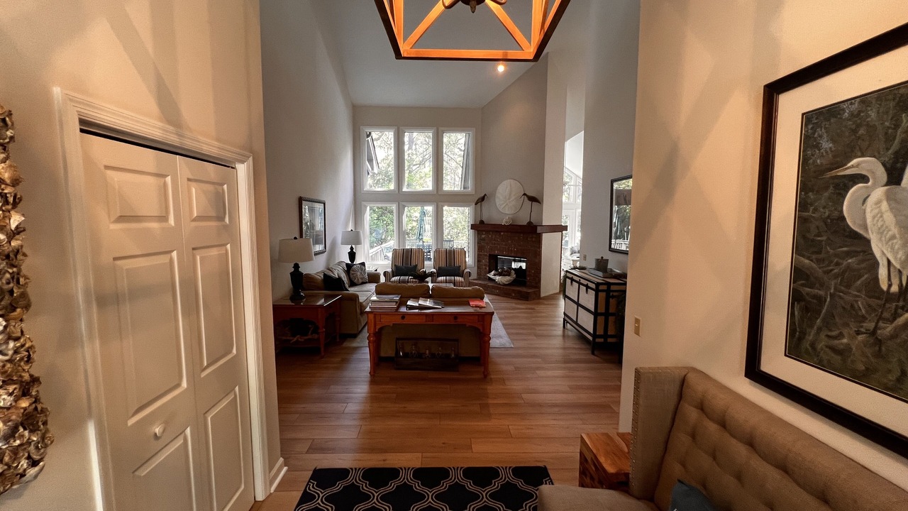 Photo of Livingroom in Heritage Woods
