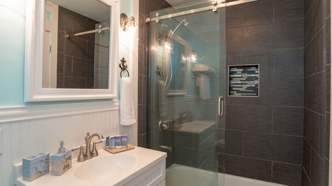 Photo of Bathroom in Shell Point