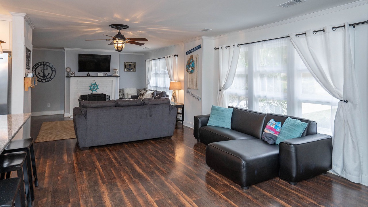 Photo of Livingroom in Shell Point