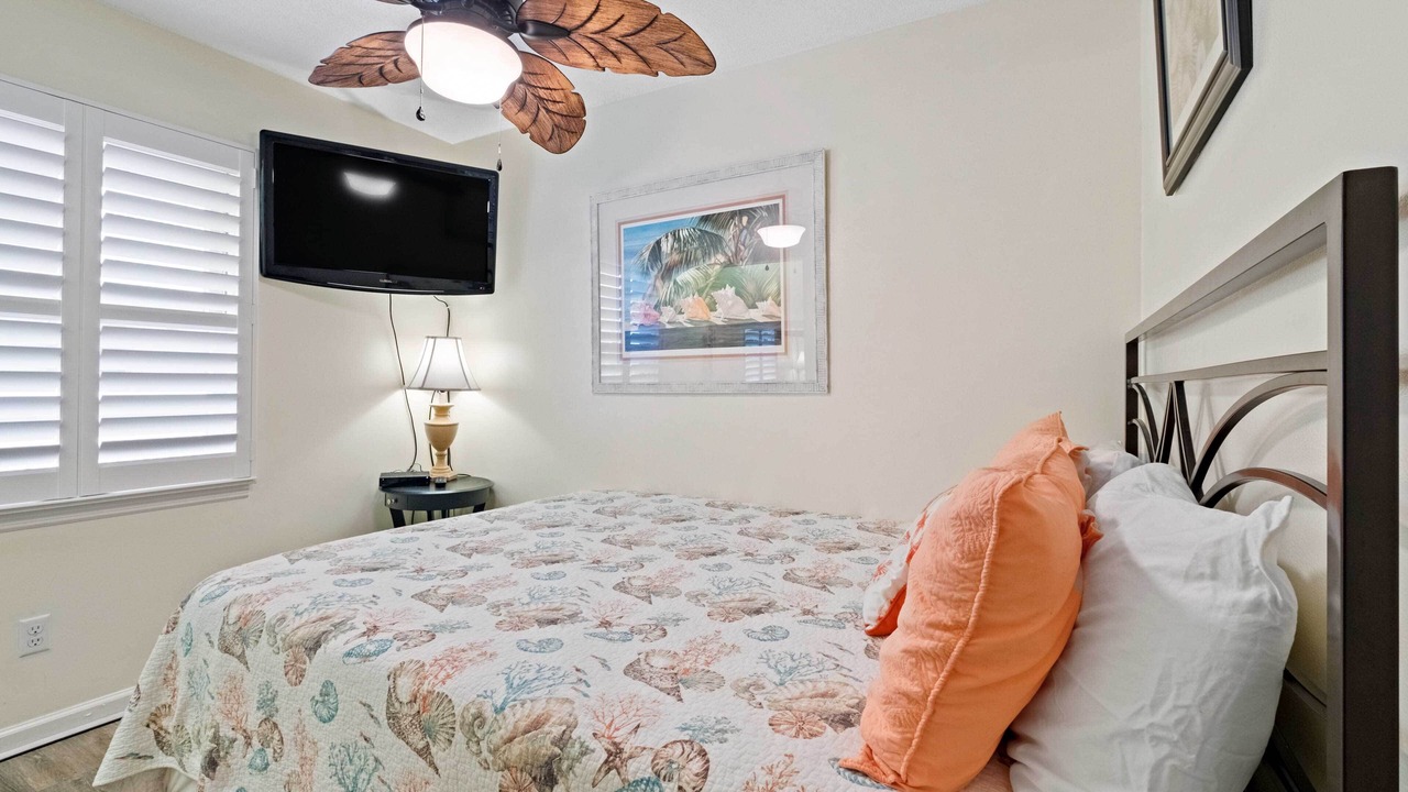 Photo of Bedroom in North Forest Beach