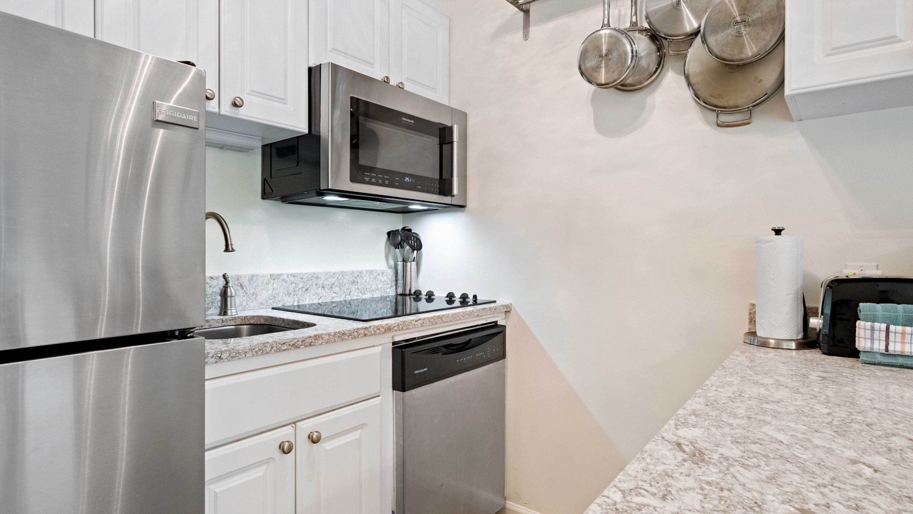 Photo of Kitchen in North Forest Beach