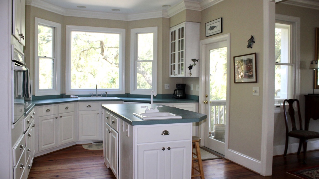Photo of Bedroom in Edisto Island
