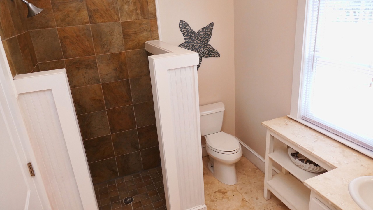 Photo of Bathroom in Tybee Island