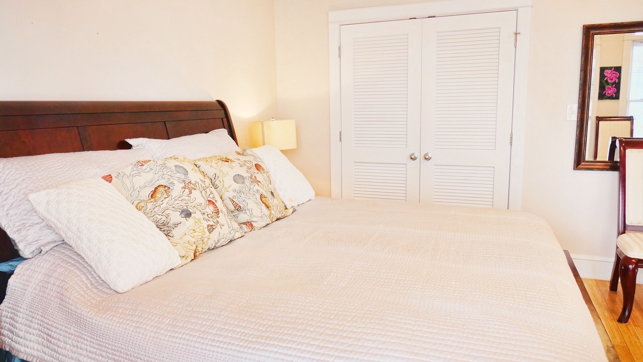 Photo of Bedroom in Tybee Island