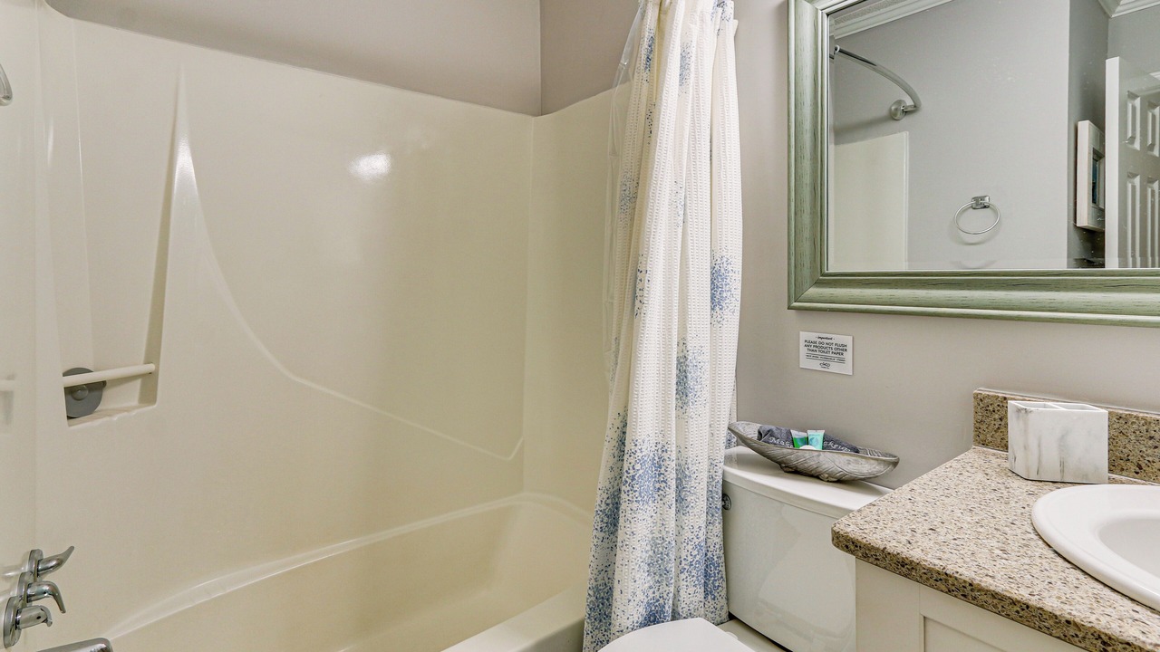 Photo of Bathroom in Folly Field