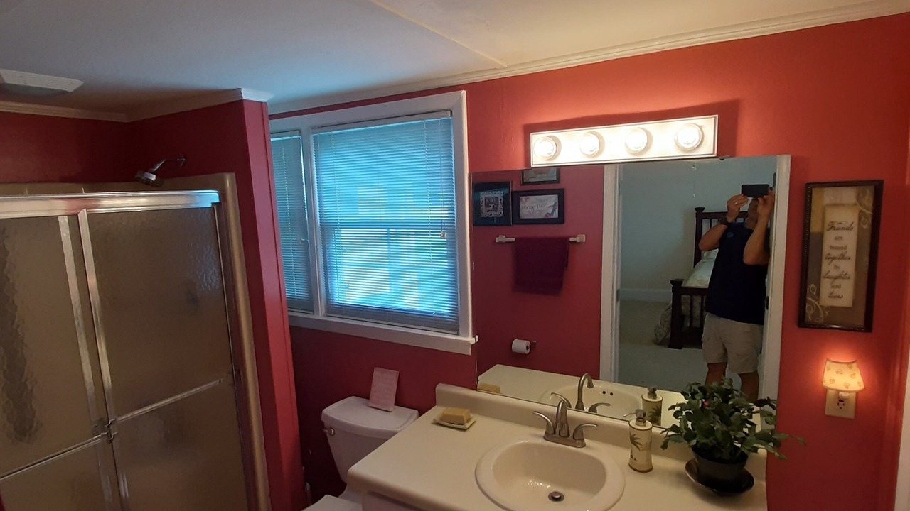 Photo of Bathroom in Lillington