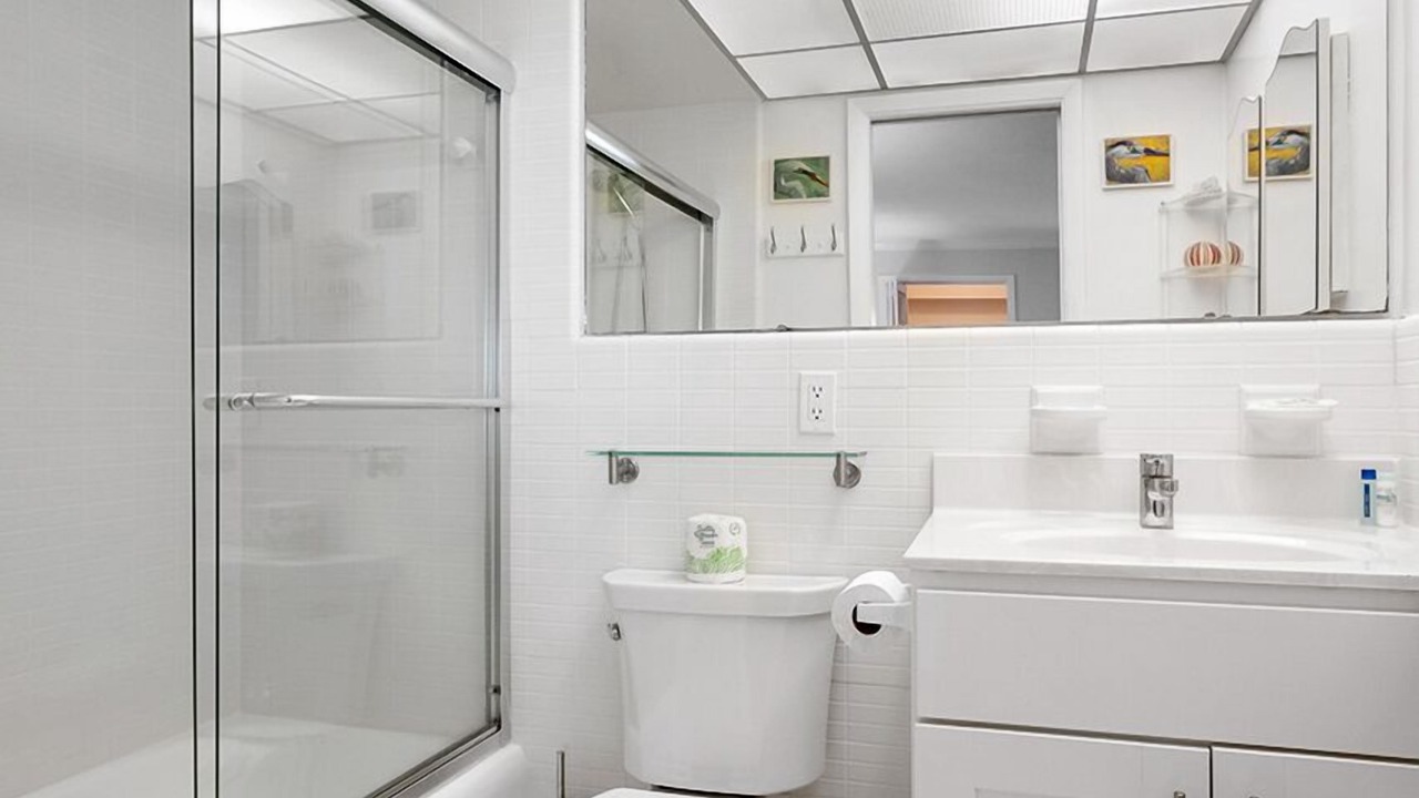 Photo of Bathroom in Whitney Beach