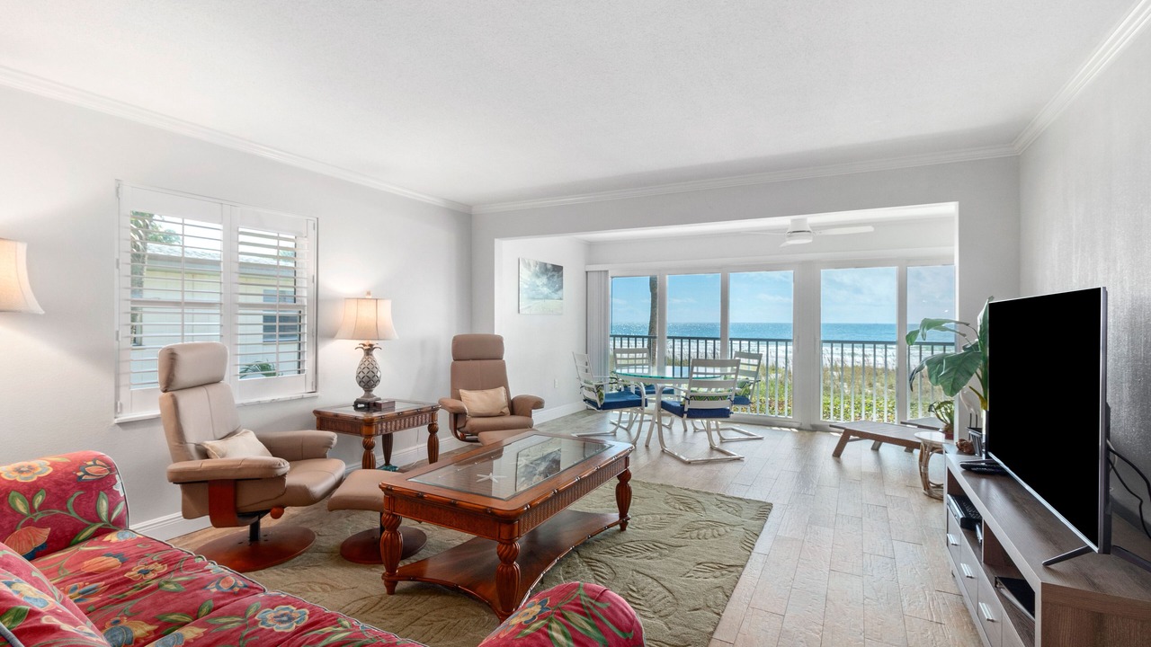 Photo of Livingroom in Whitney Beach