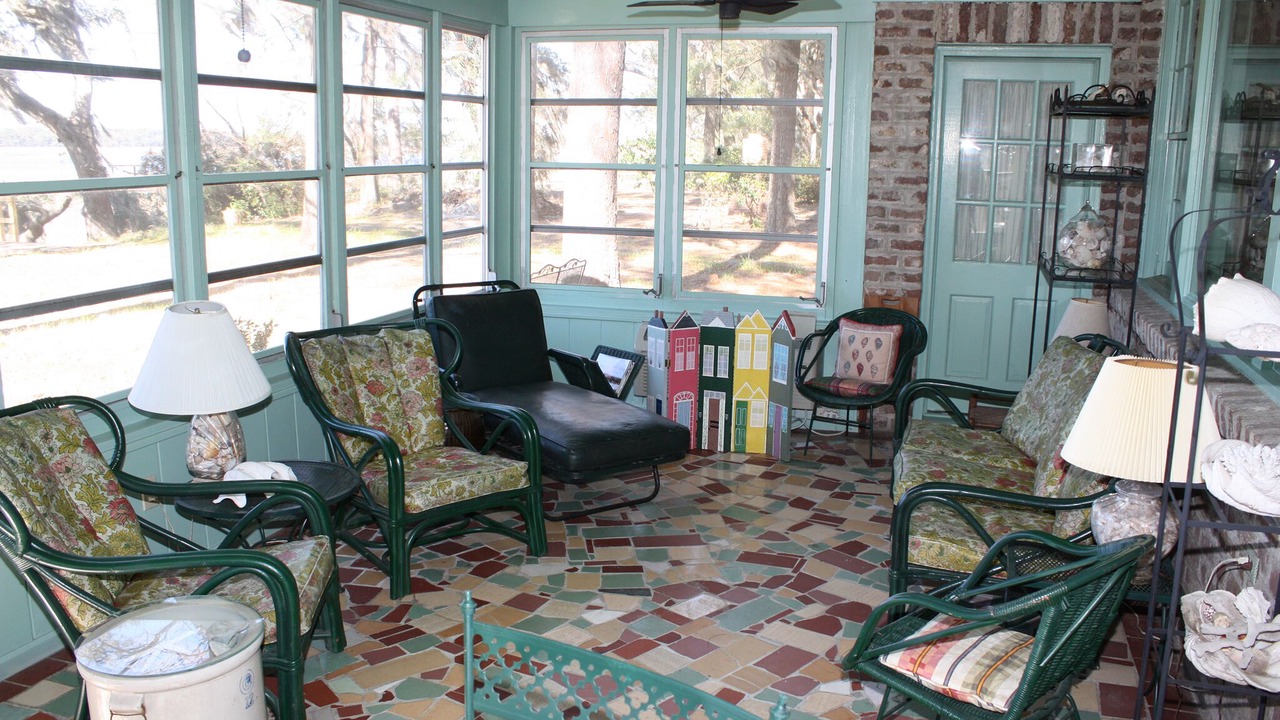 Photo of Livingroom in Pigeon Point