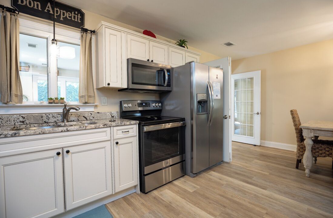 Photo of Kitchen in North Forest Beach