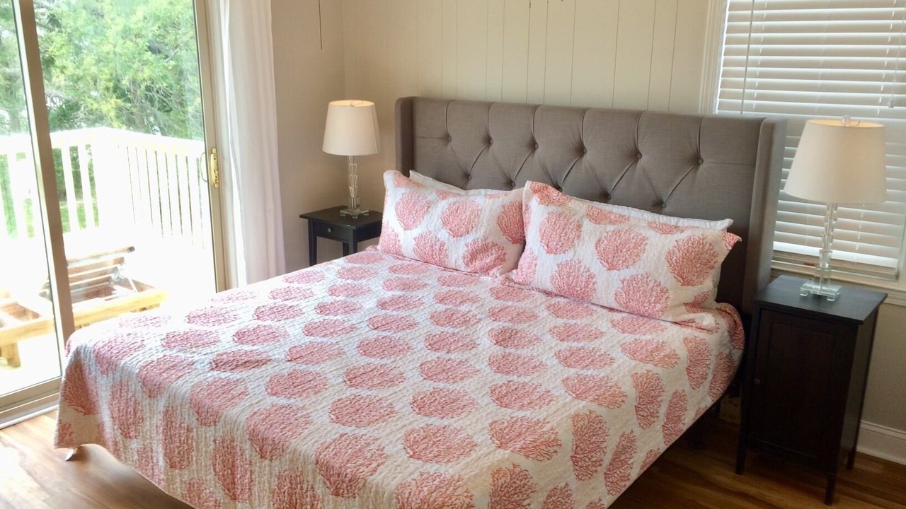 Photo of Bedroom in Edisto Island