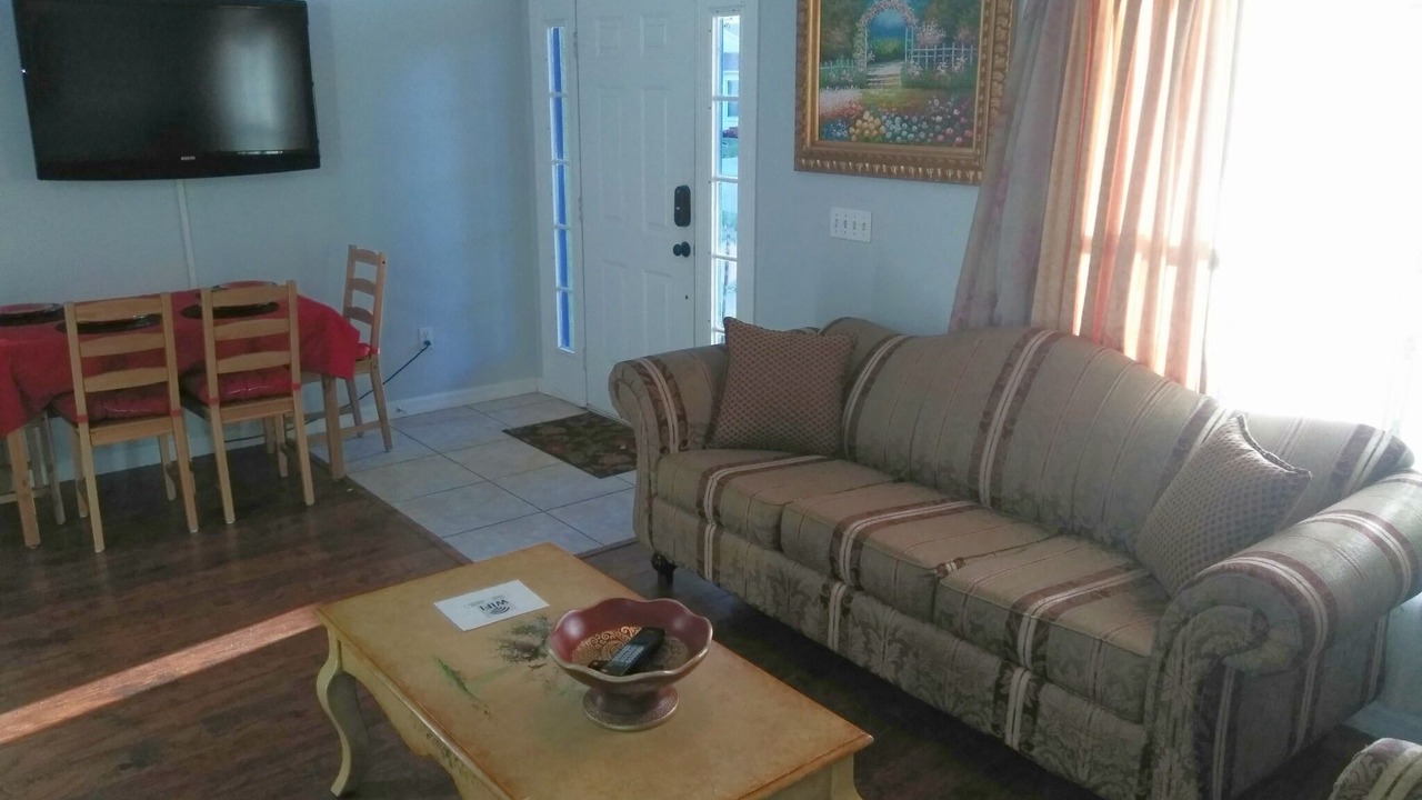 Photo of Livingroom in Clear Creek