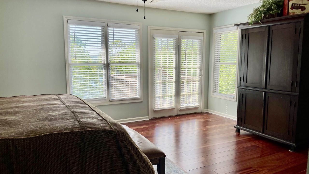 Photo of Bedroom in Townville