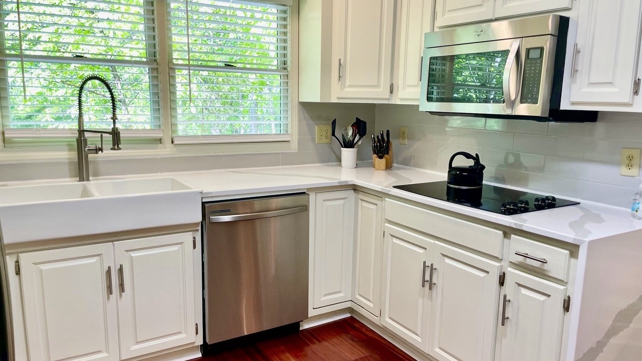 Photo of Kitchen in Townville
