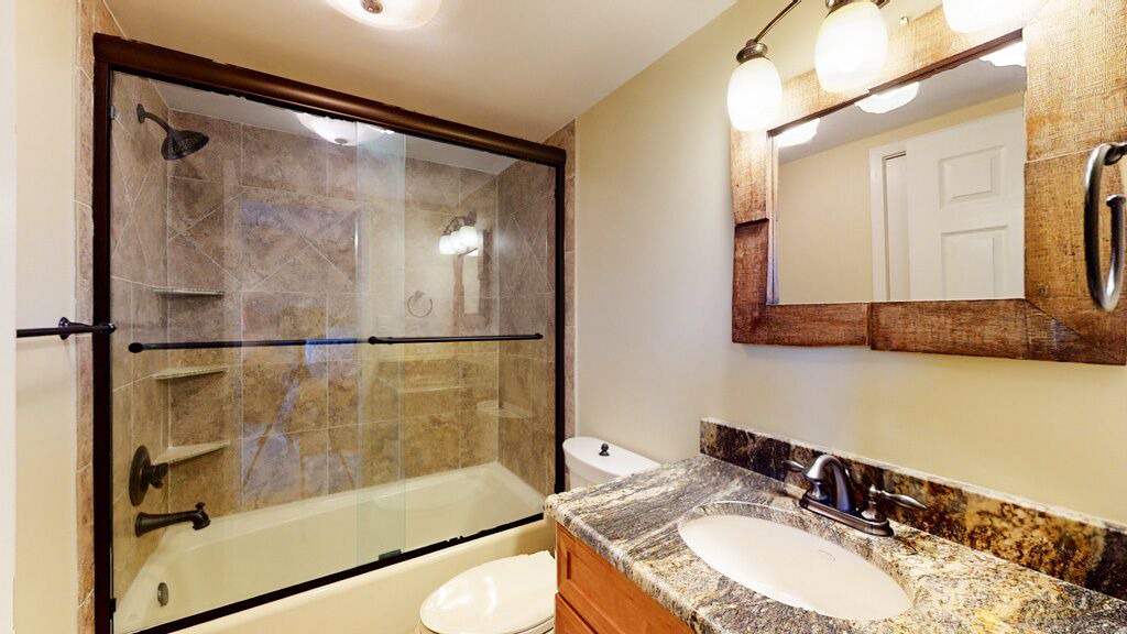 Photo of Bathroom in Shelter Cove