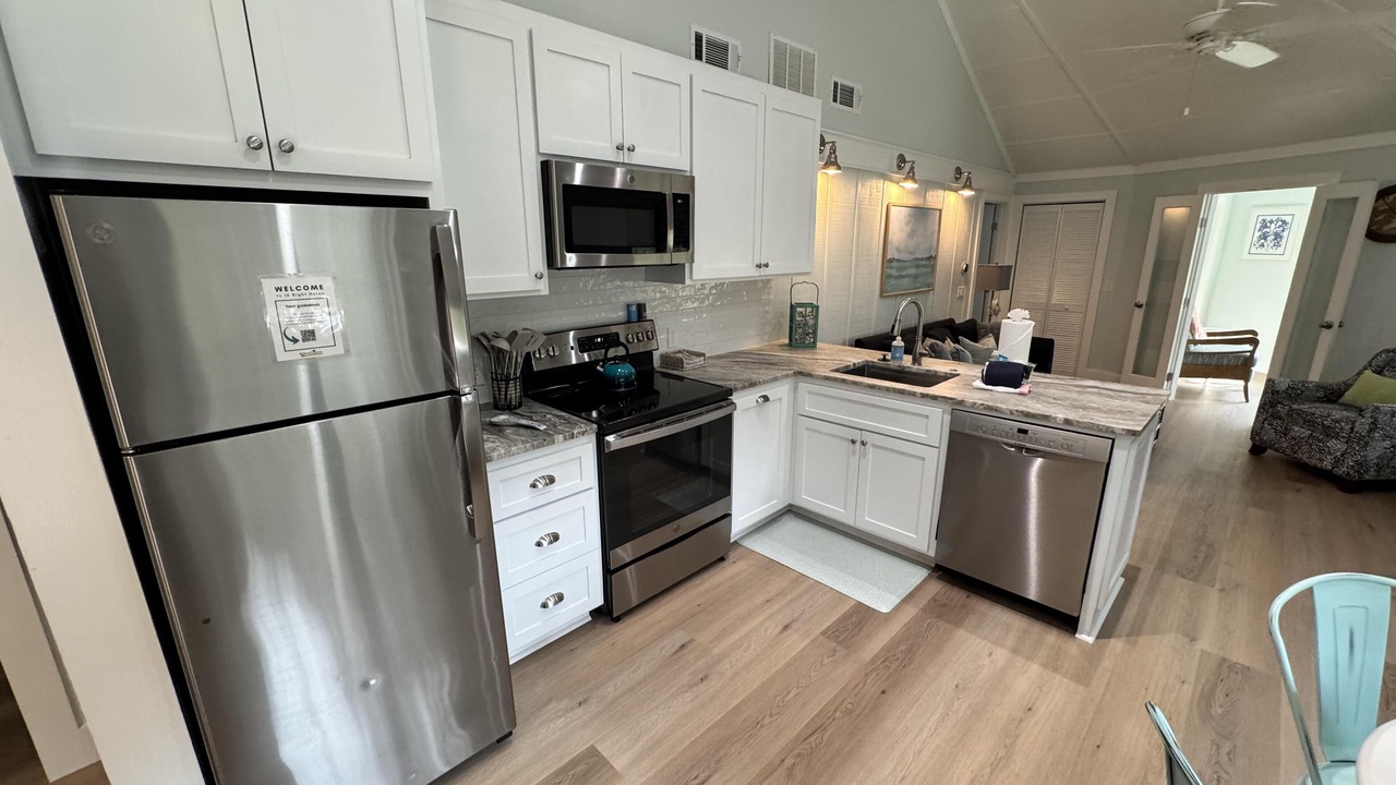 Photo of Kitchen in Night Heron