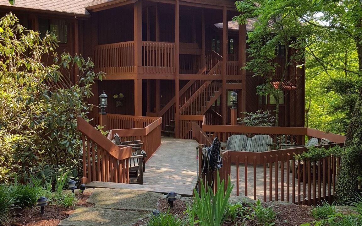 Photo of Others in Lake Toxaway