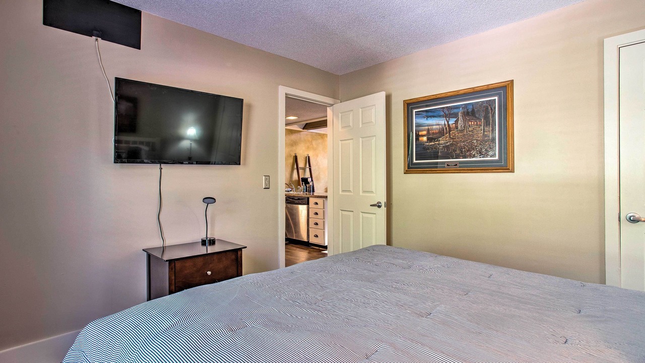 Photo of Bedroom in Salem