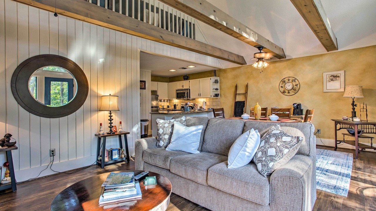 Photo of Livingroom in Salem