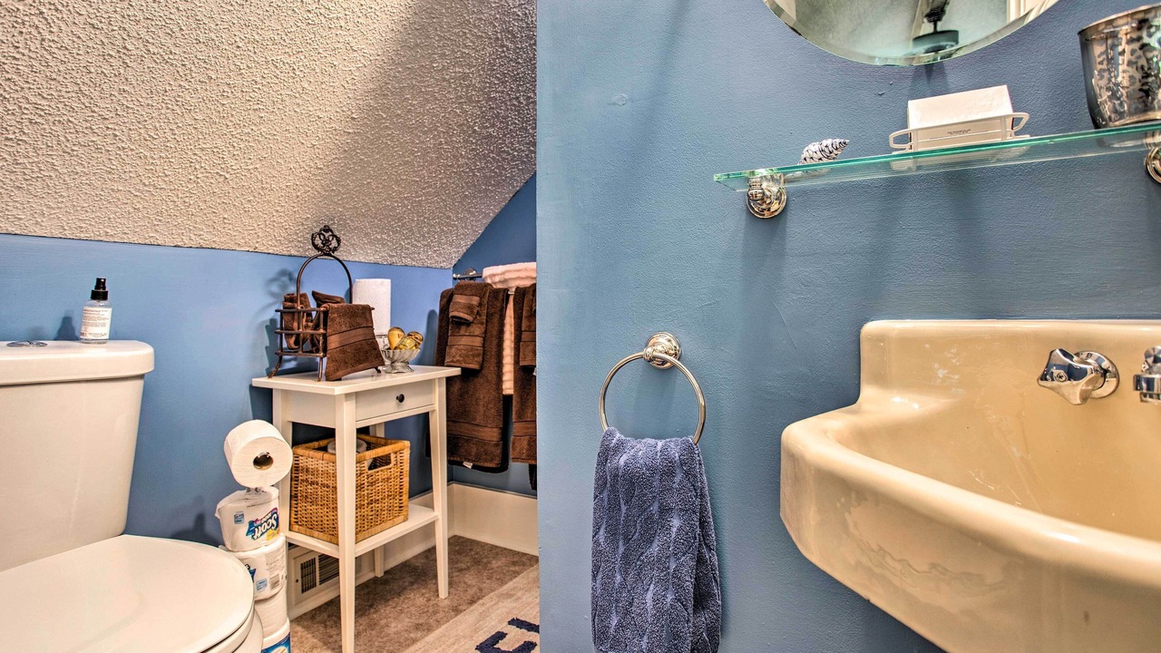 Photo of Bathroom in Salem