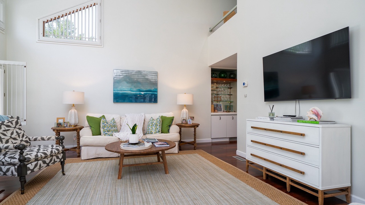 Photo of Livingroom in Seabrook Island