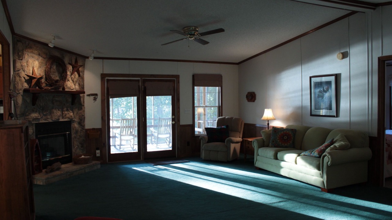 Photo of Livingroom in Townville