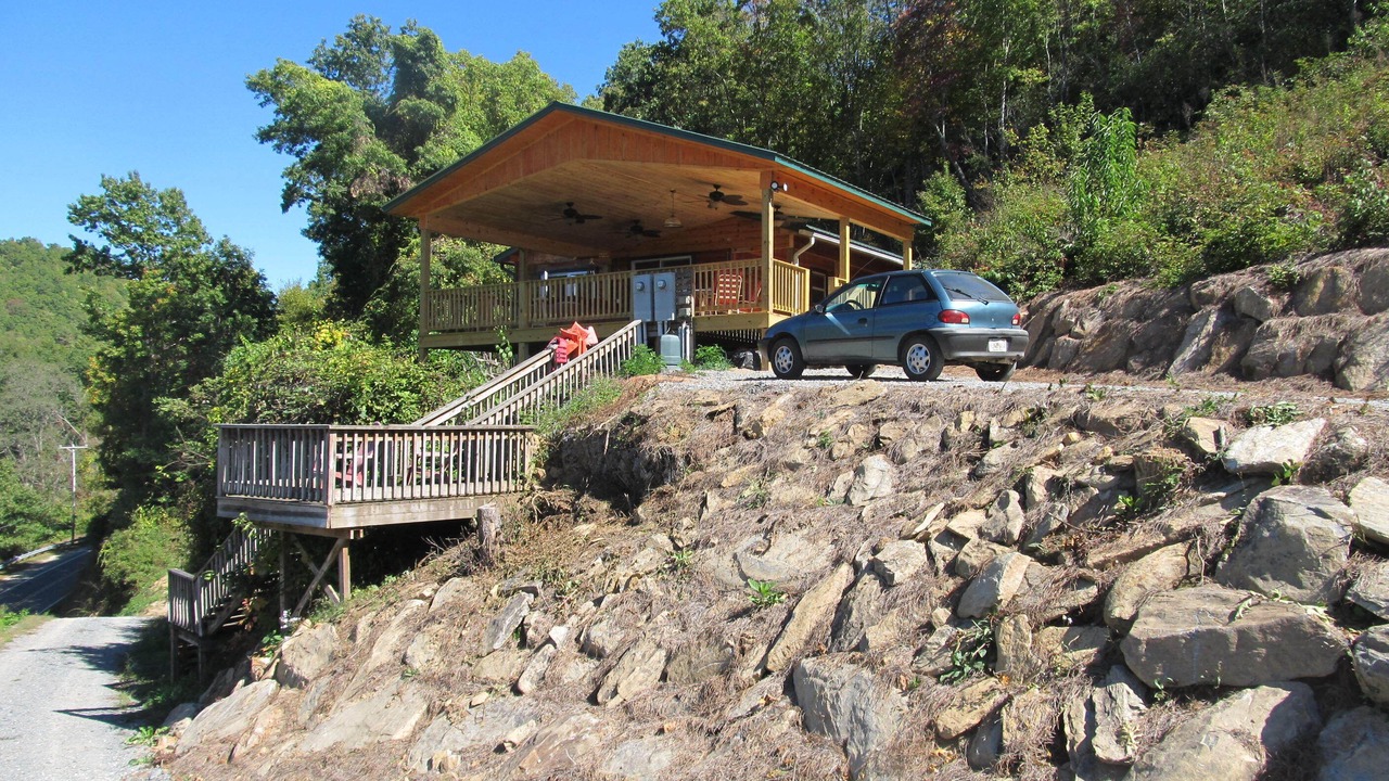 Photo of Outdoor in Topton