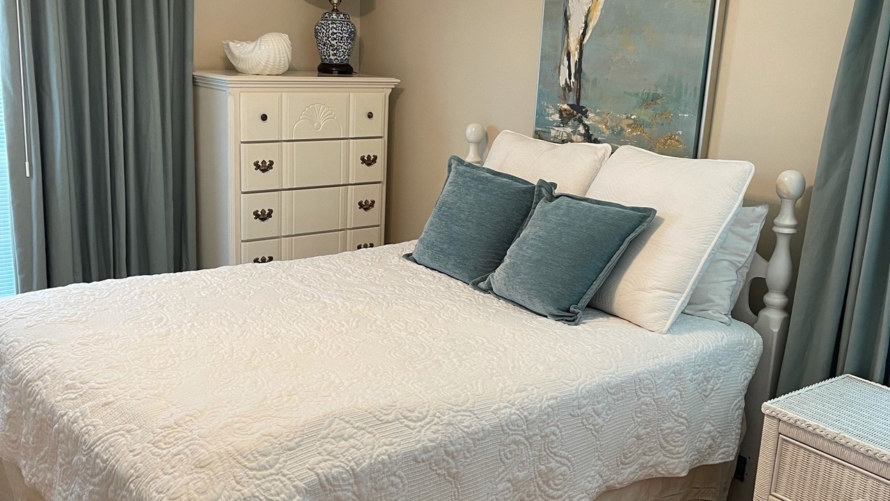 Photo of Bedroom in Edisto Island