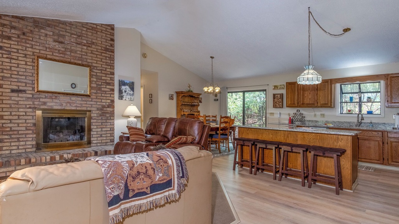 Photo of Livingroom in Brevard