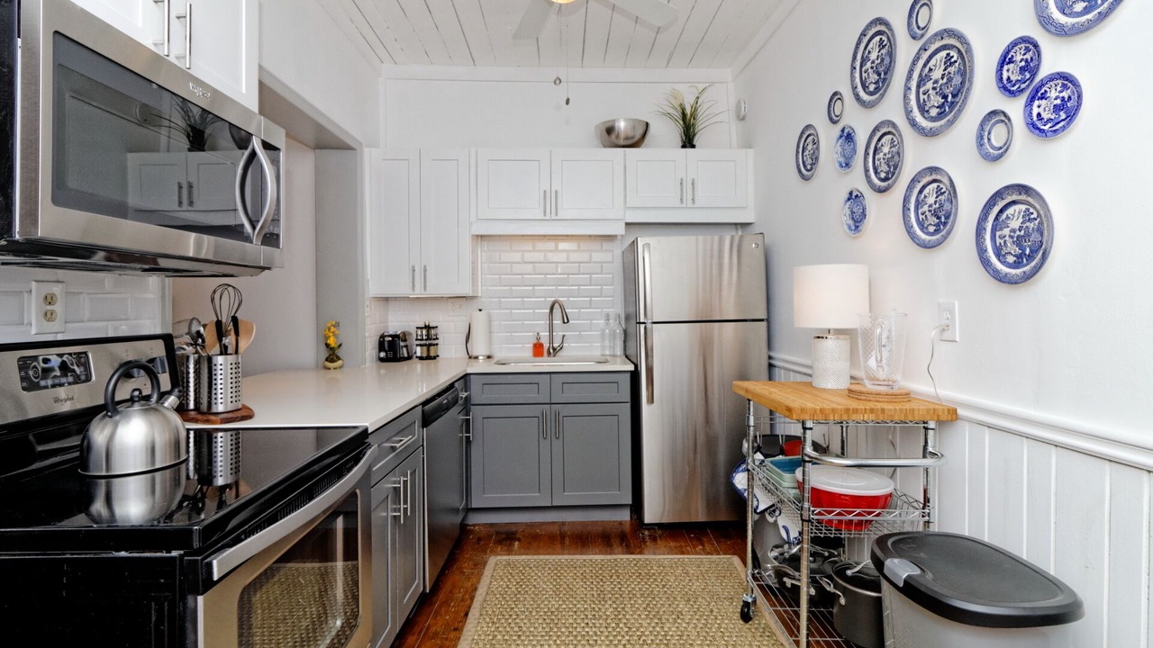 Photo of Kitchen in Beach Institute