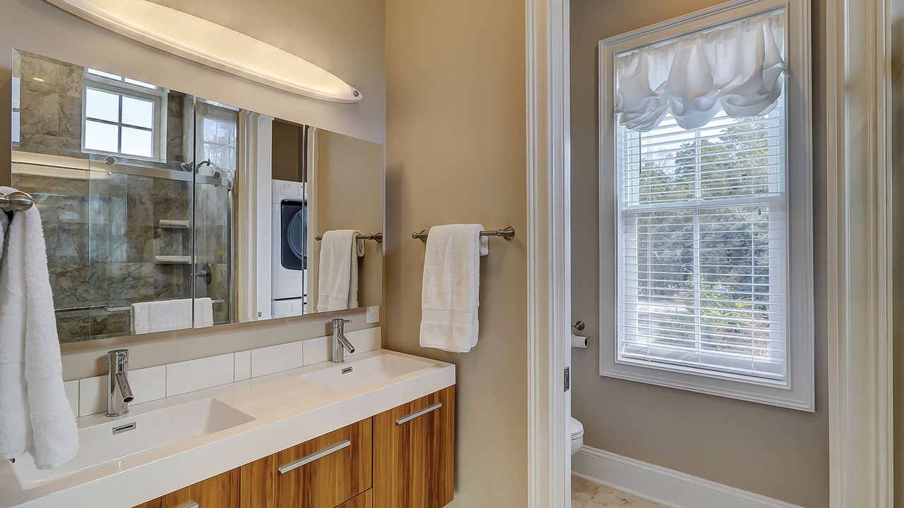 Photo of Bathroom in Old Town Bluffton