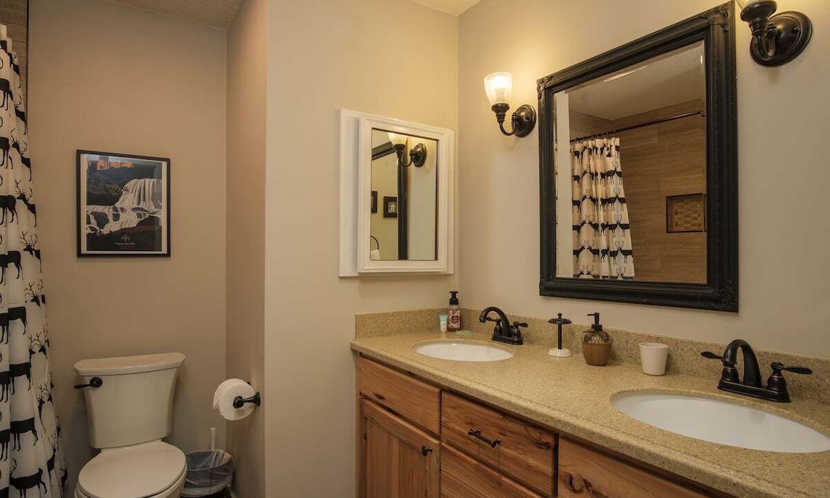 Photo of Bathroom in Brevard
