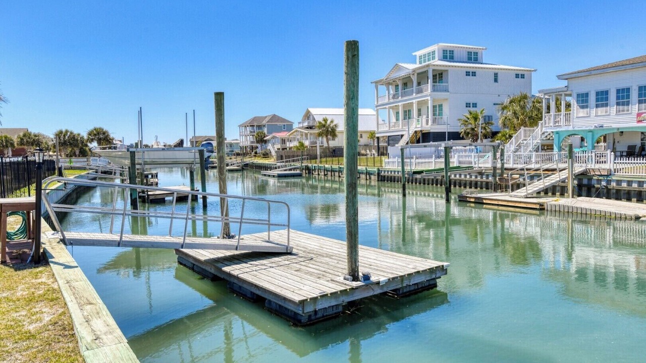 Photo of Others in Inlet Harbour