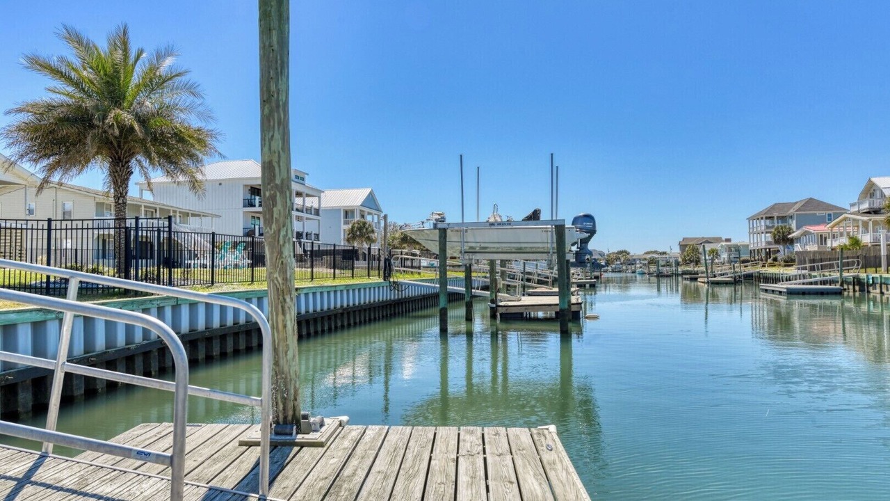 Photo of Others in Inlet Harbour
