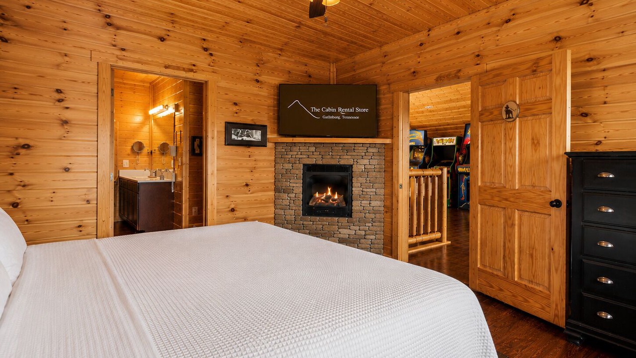 Photo of Bedroom in Pittman Center