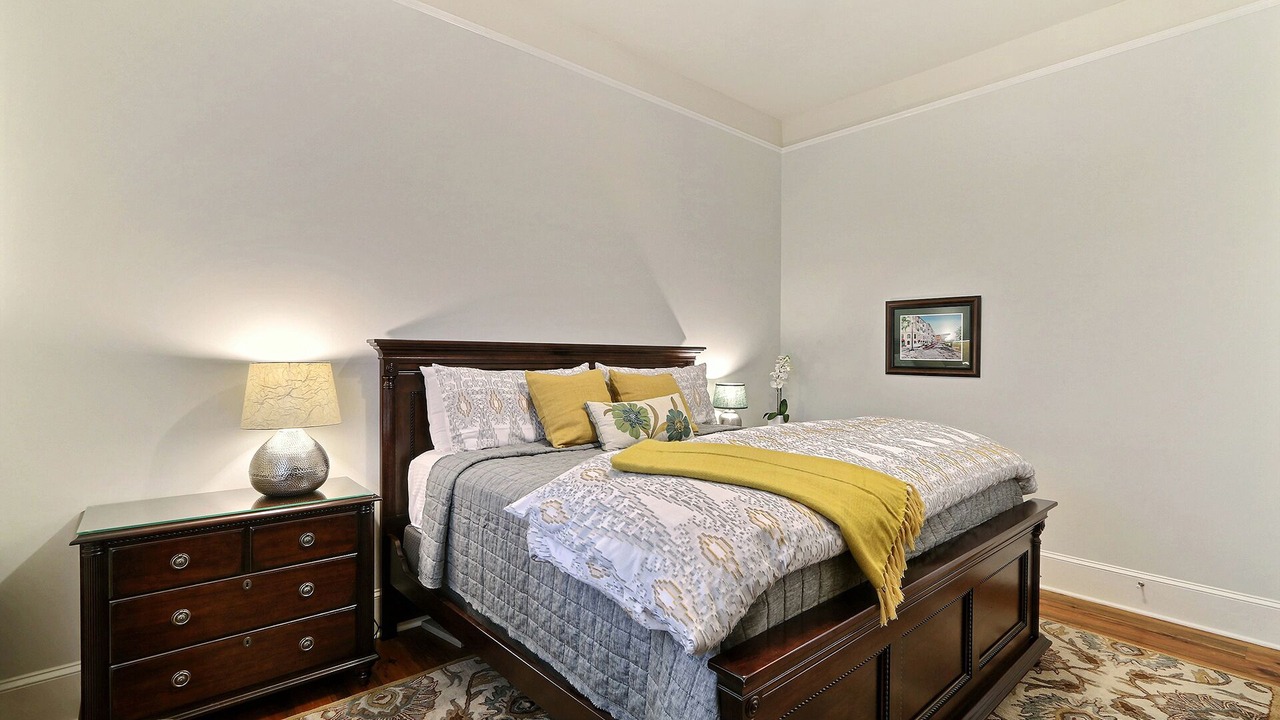 Photo of Bedroom in Savannah Victorian District
