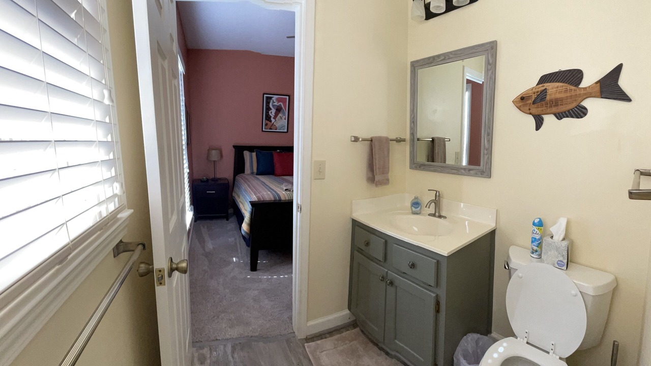 Photo of Bathroom in Seneca