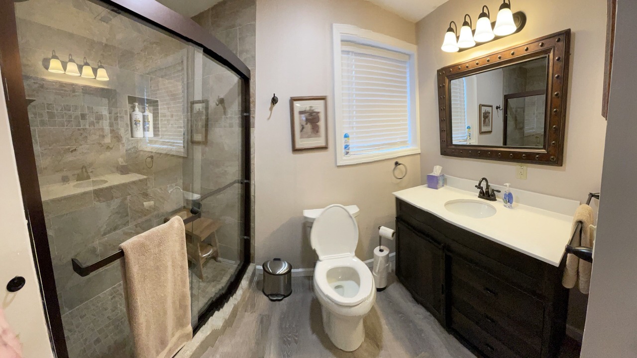 Photo of Bathroom in Seneca