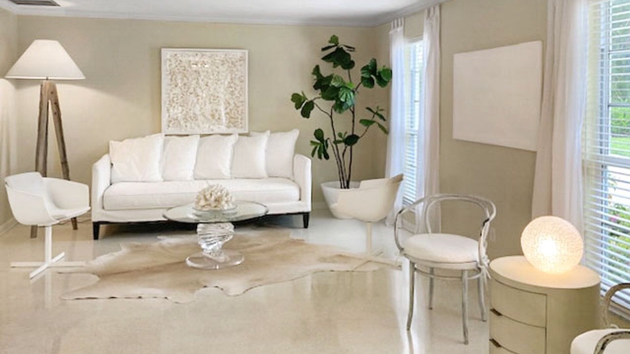 Photo of Livingroom in Indian River Shores