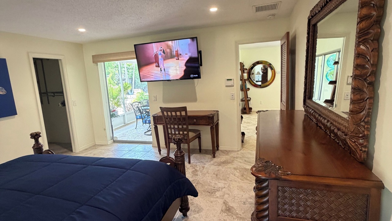 Photo of Bedroom in Central Beach