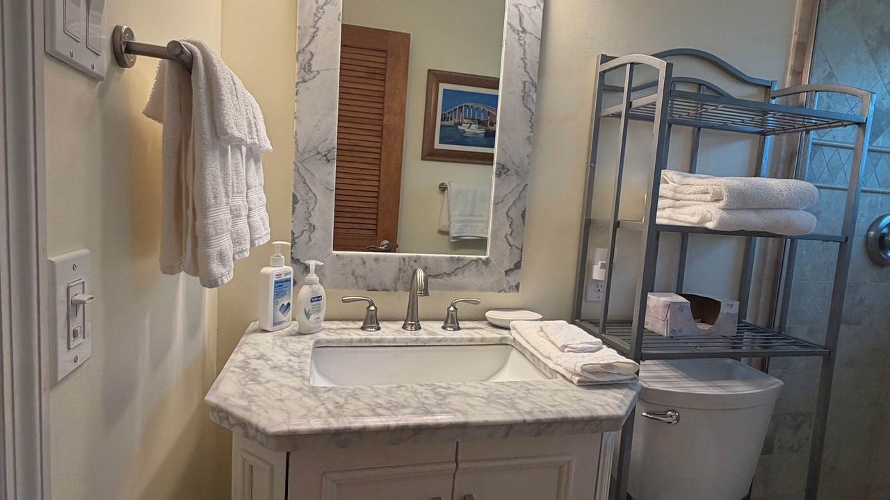 Photo of Bathroom in Central Beach