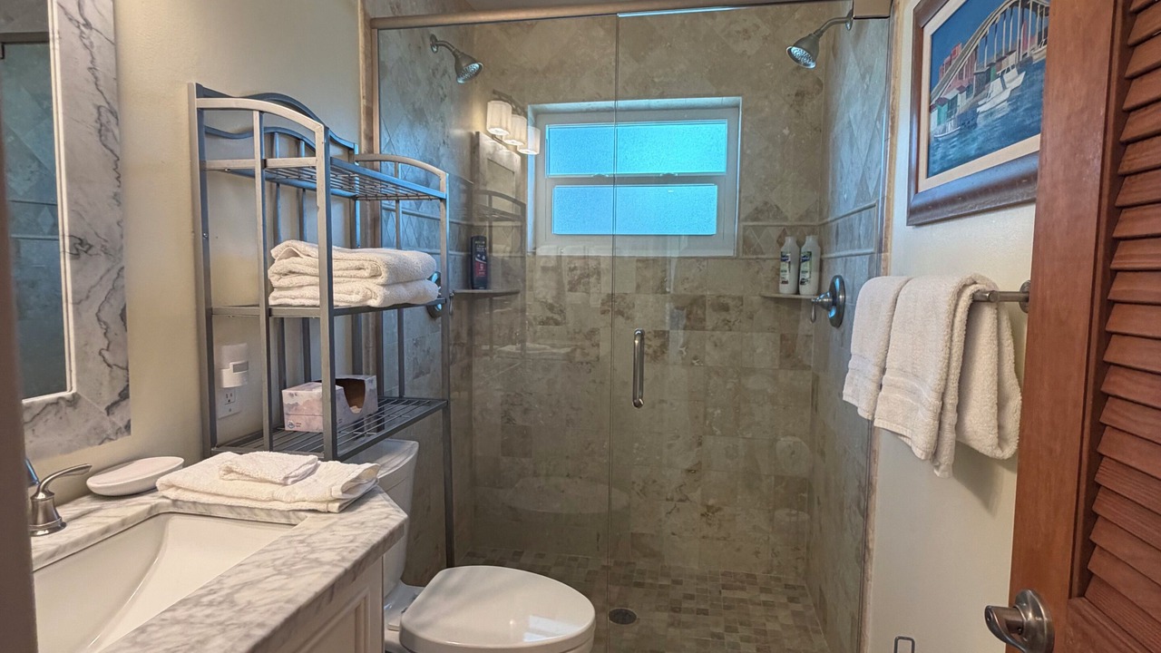 Photo of Bathroom in Central Beach