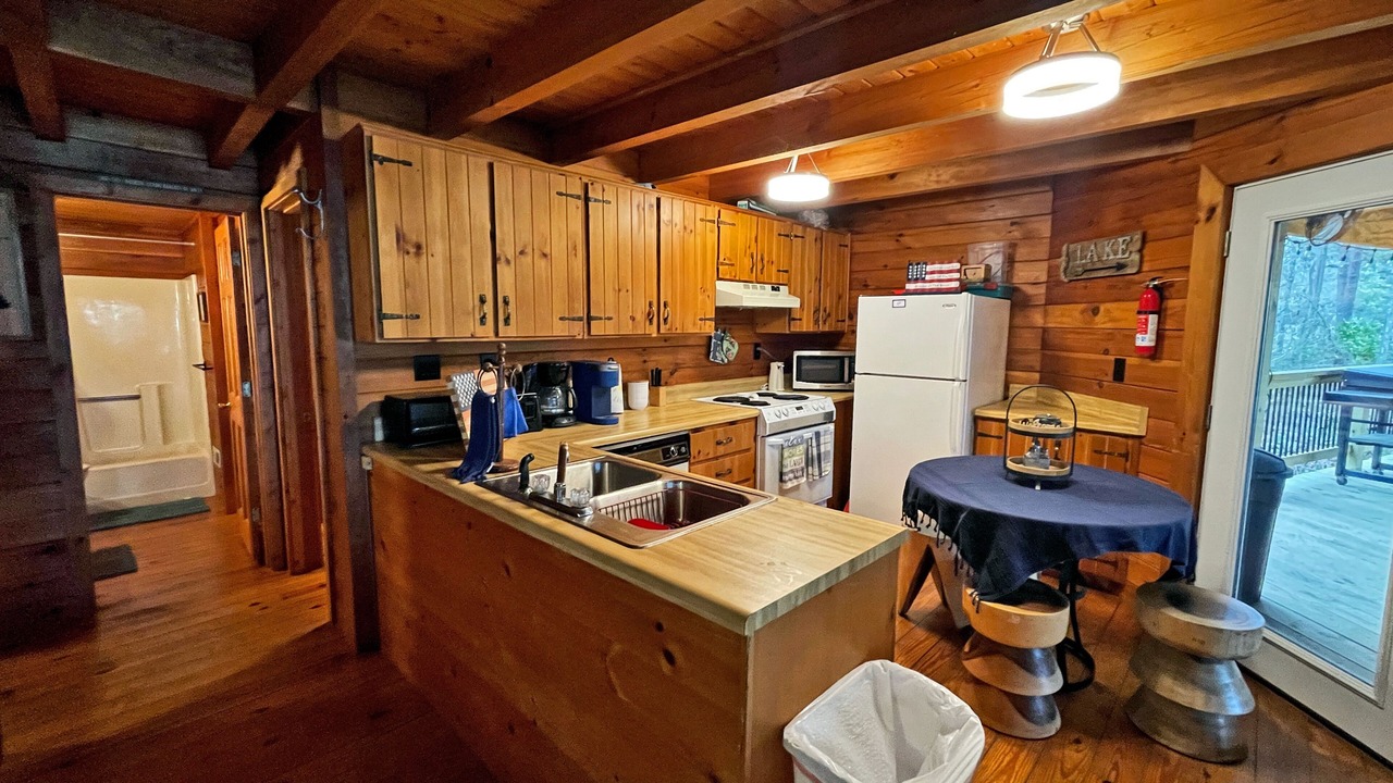 Photo of Kitchen in McCormick County