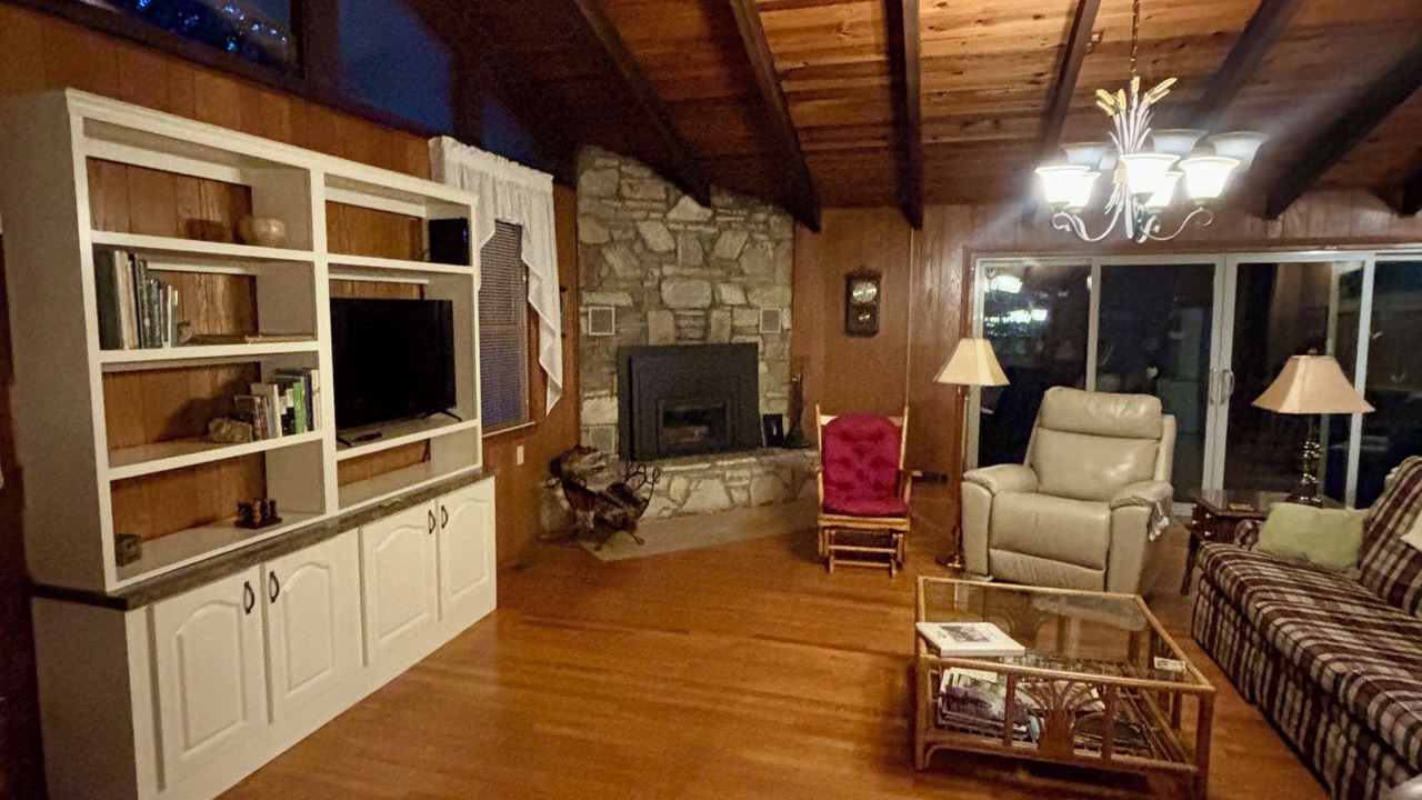 Photo of Livingroom in Brevard