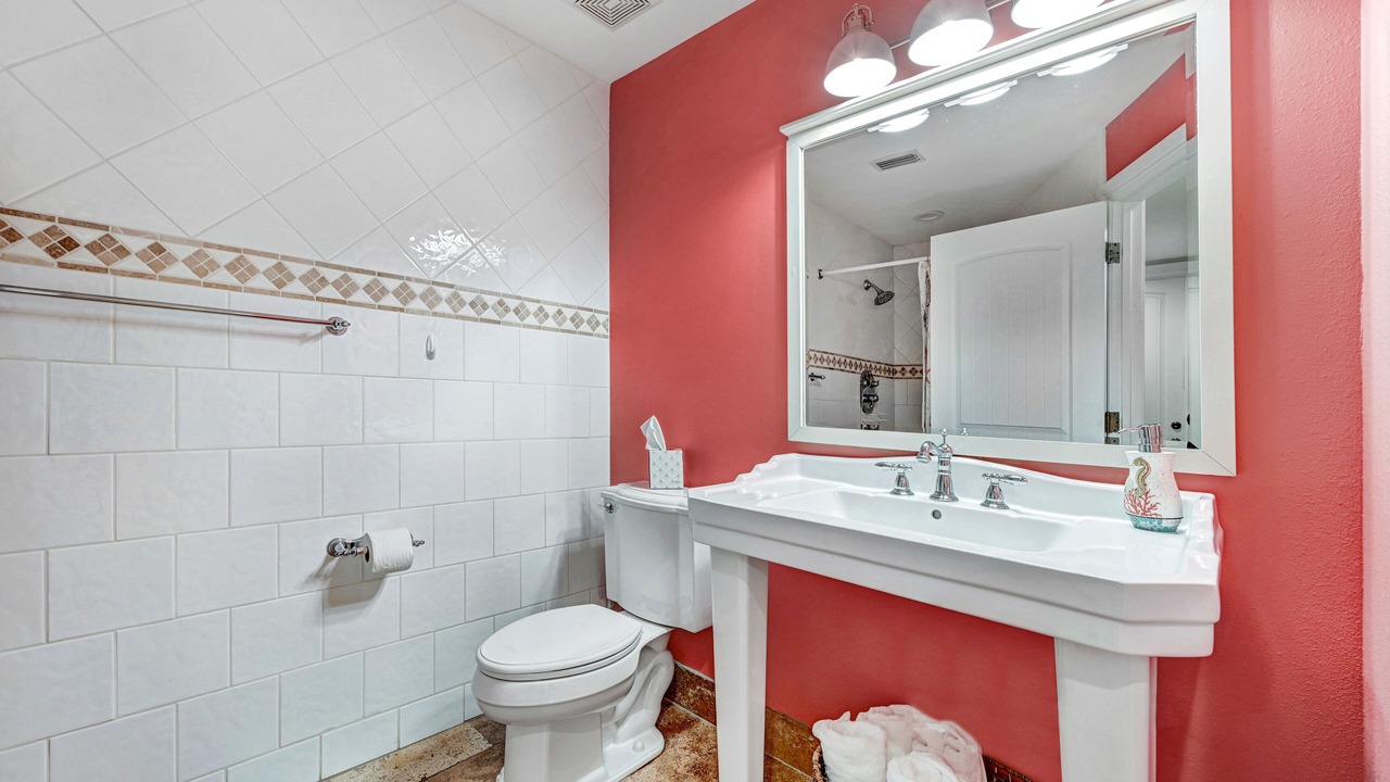 Photo of Bathroom in Floridana Beach