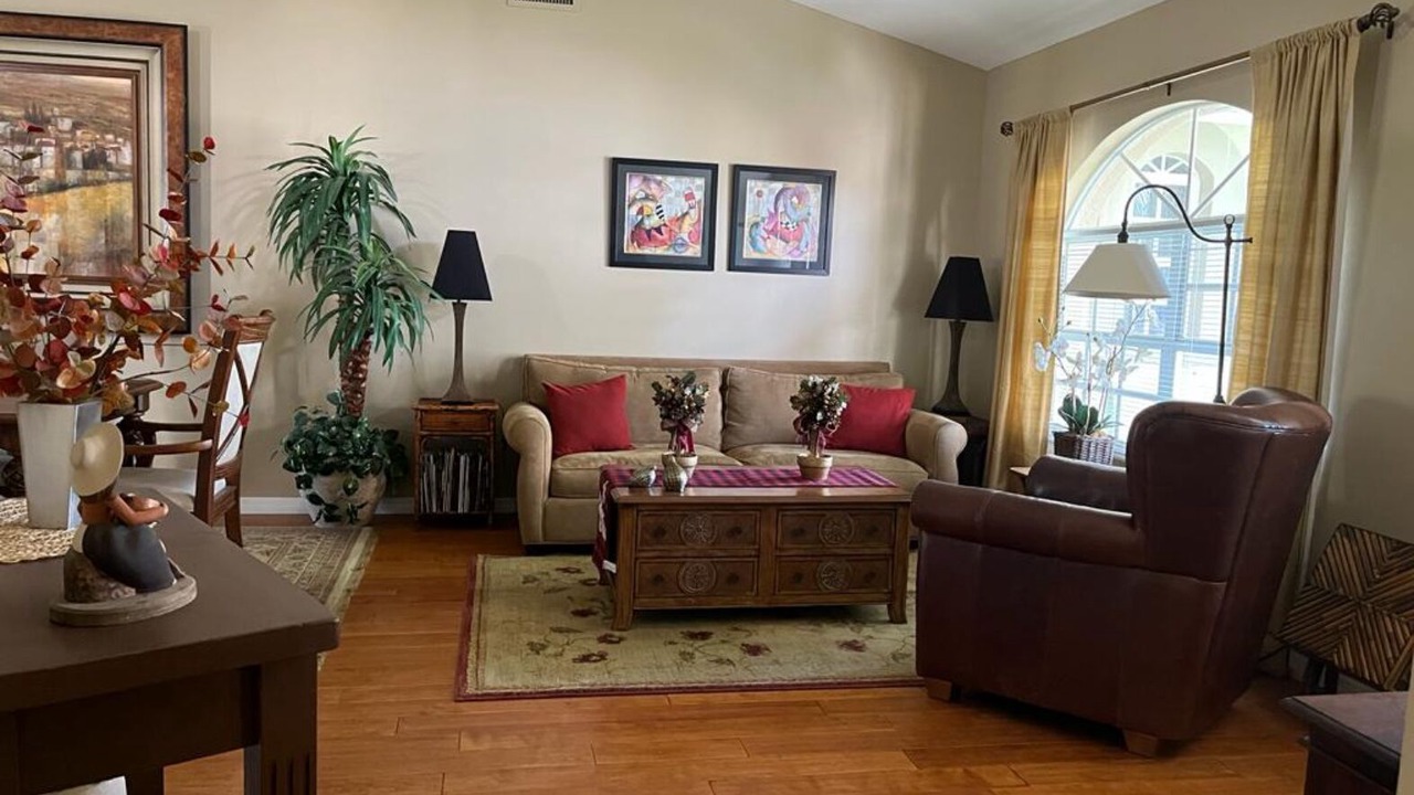 Photo of Livingroom in Palm River Estates