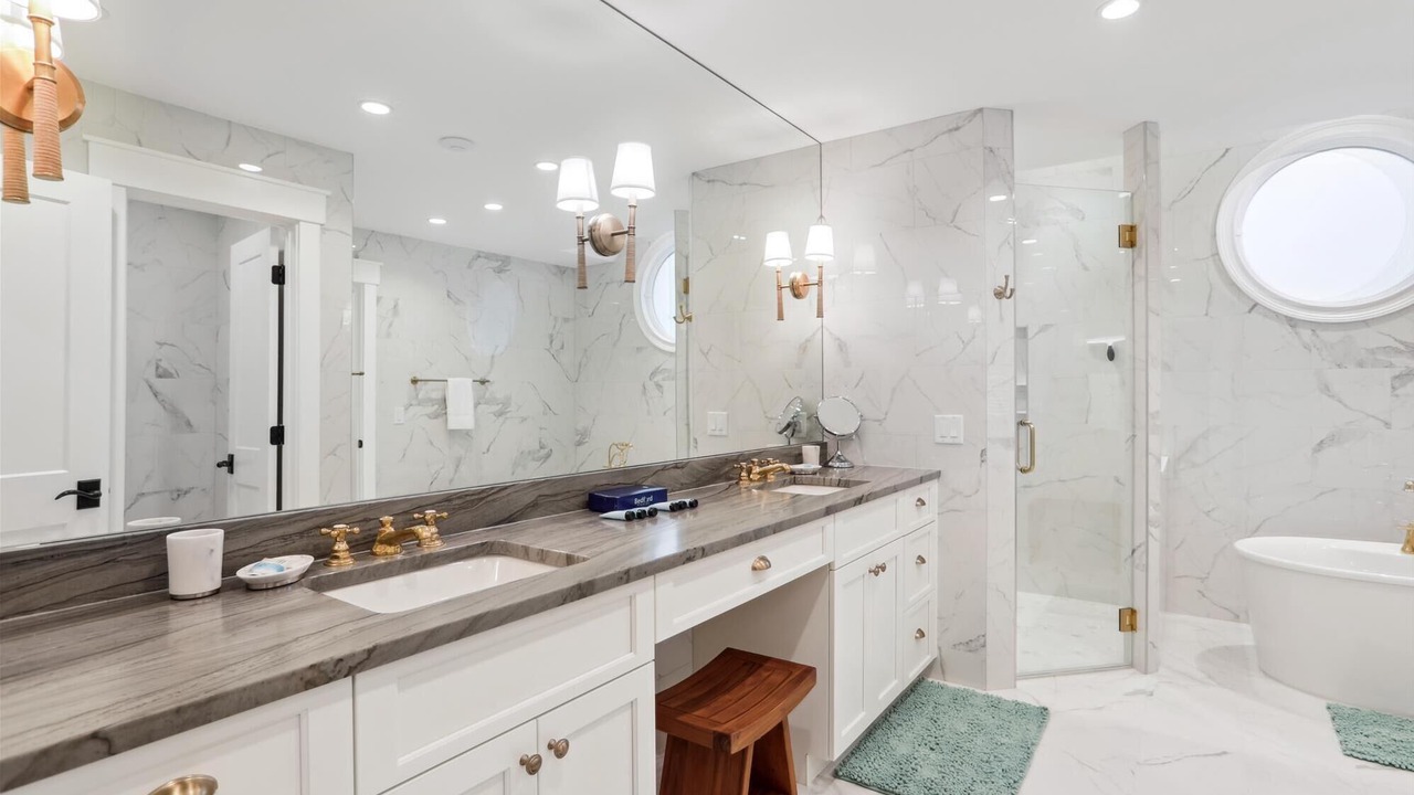 Photo of Bathroom in Heritage Woods